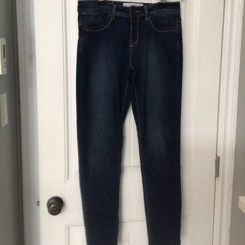 Melanie Lyne Skinny Blue Jeans with stretch Size 30/8
